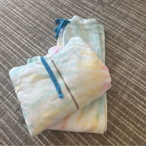 Bandier tie-dye sweat set